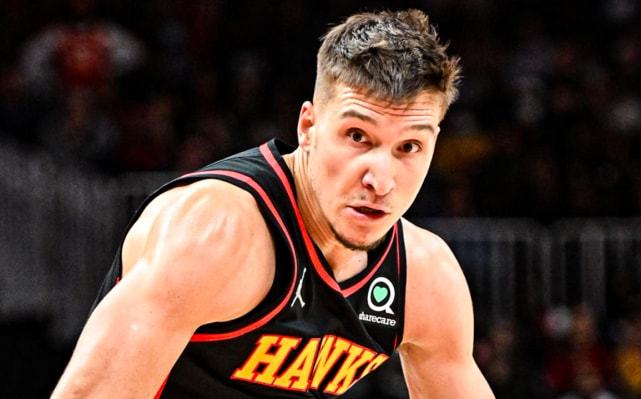 外媒：谢菲联有意韩国国脚边卫薛英佑，球员解约金500万欧（外媒：谢菲联相中韩国国脚边后卫薛英佑，解约金约500万欧元）