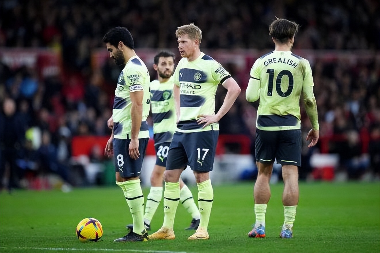 足协评议：成都蓉城胡荷韬进球被吹是误判，点球没判是错误（足协通报：成都蓉城胡荷韬进球被误吹，未判点球亦属错判）