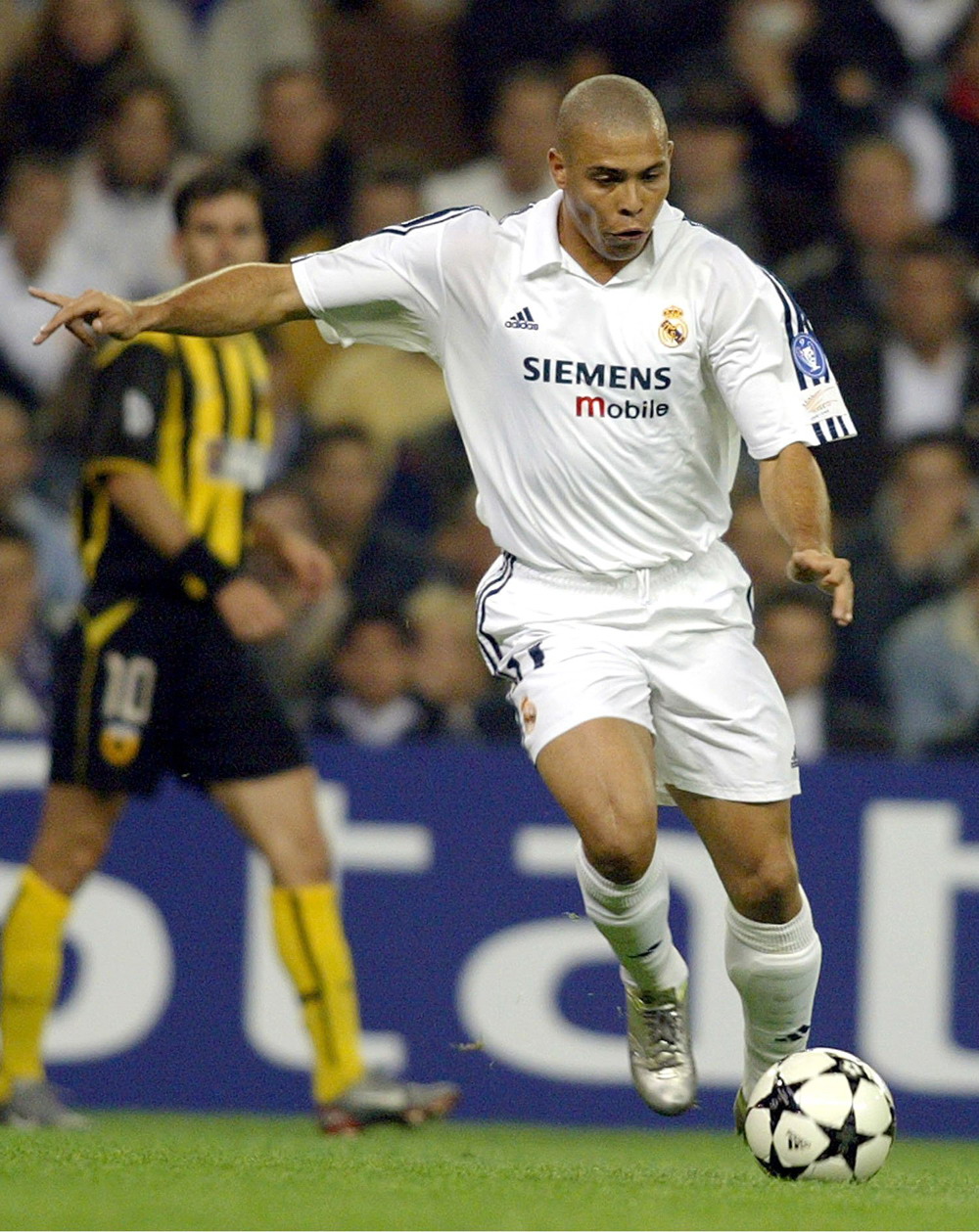 马特乌斯：昂达夫应重返德国队，他在锋线上的表现不可或缺（马特乌斯呼吁召回昂达夫：其锋线贡献对德国队至关重要）