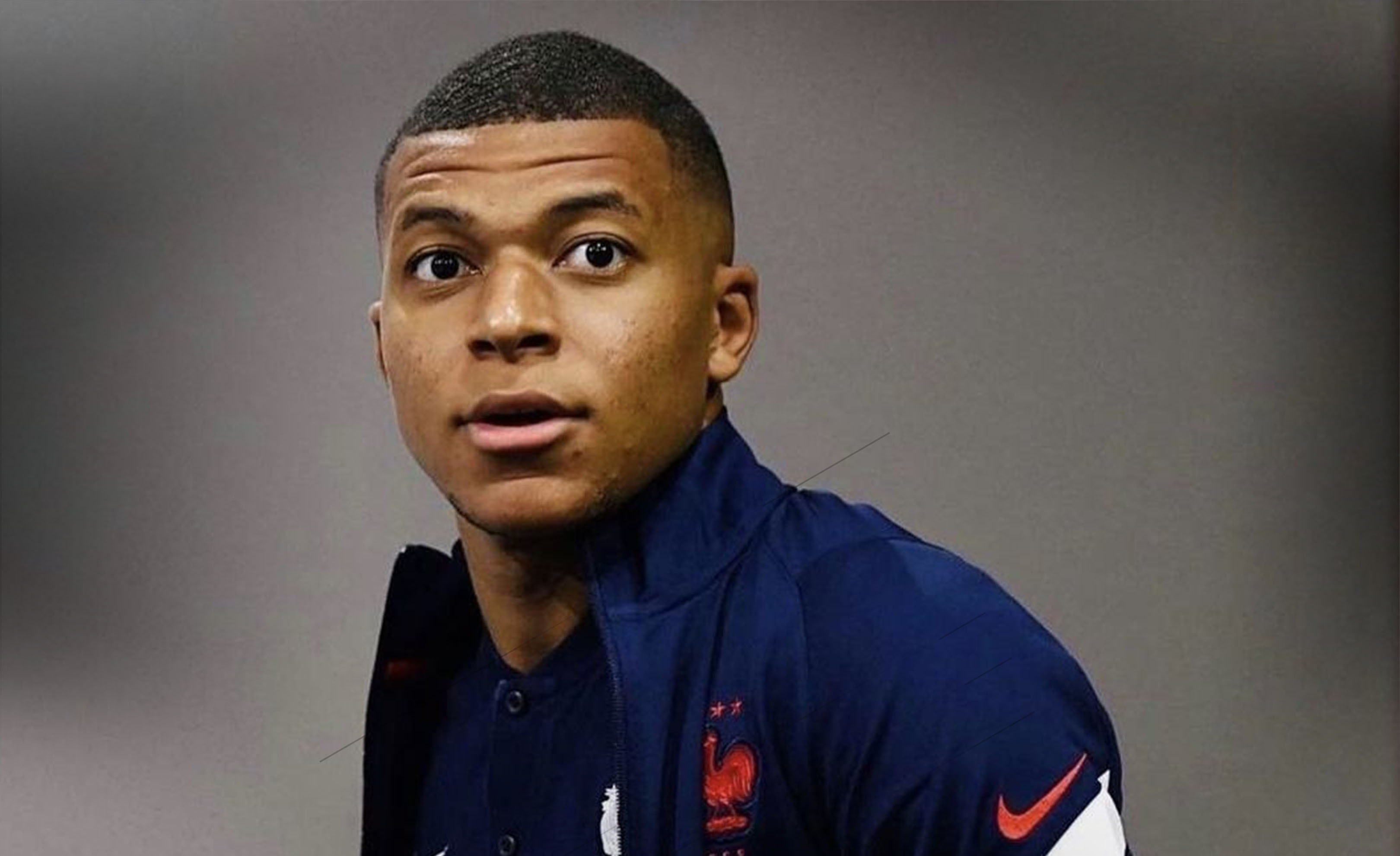 意甲媒体透露：米兰补强后防线时出现新名字：萨索洛的杰伊·伊德泽斯（意媒：米兰后防引援浮现新选项——萨索洛后卫杰伊·伊德泽斯）