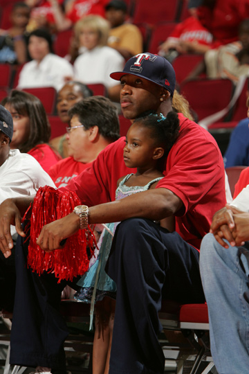 太阳报：安迪-卡罗尔腿筋受伤，最早9月才能完成达根汉姆首秀（太阳报：卡罗尔腿筋受伤，达根汉姆首秀或推迟至9月）