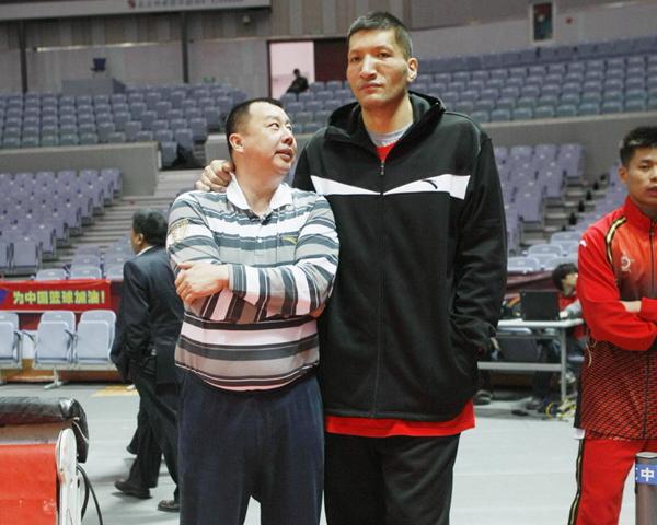 德天空：埃利奥特仍是莱比锡关注的对象，但交易达成难度很大（德天空：莱比锡仍将埃利奥特列为引援目标，但达成交易的难度依然很高）