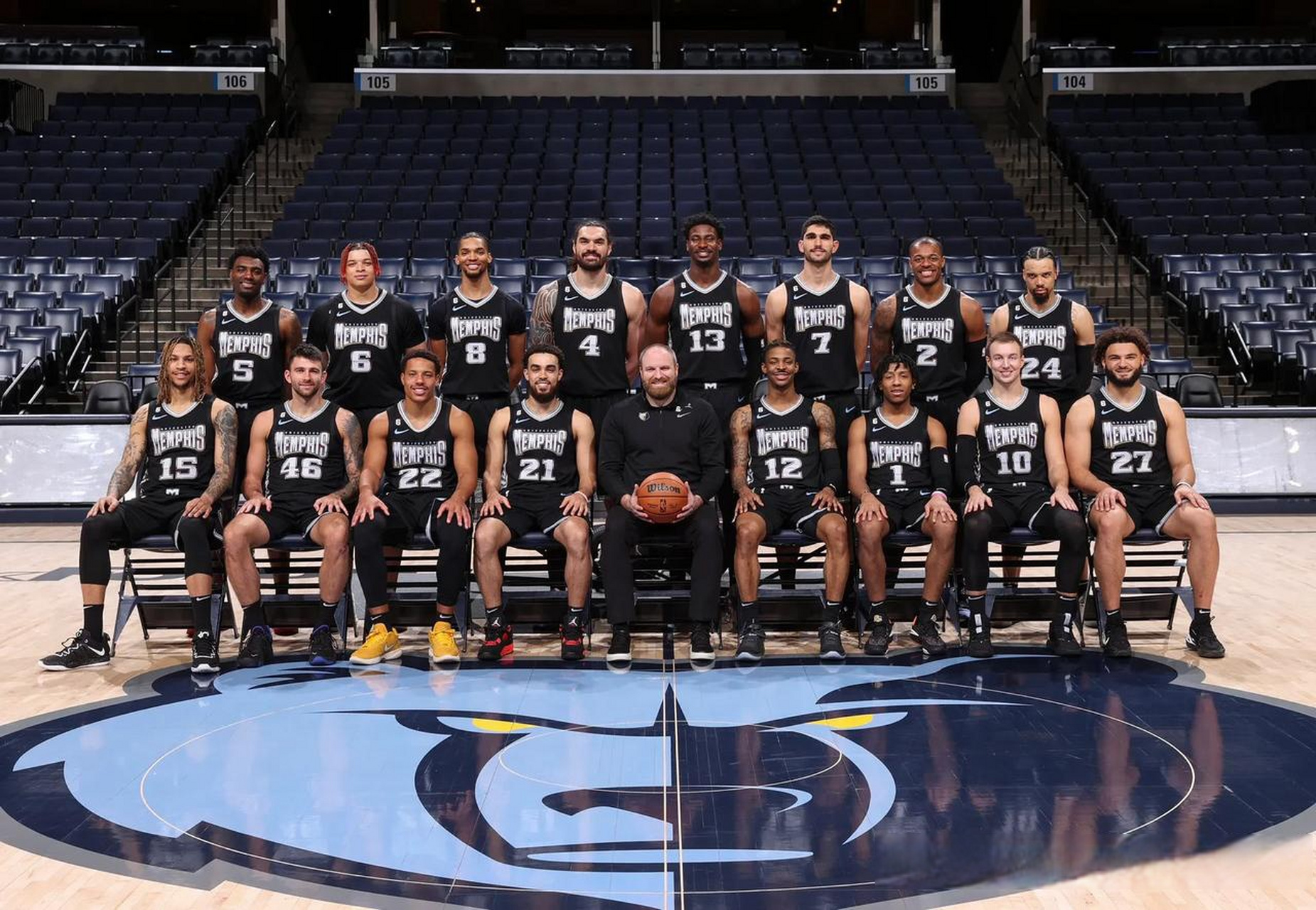 看国米的球也就从11／12赛季开始，最开始一直用...（我从11／12赛季才开始看国米，最初一直用...）